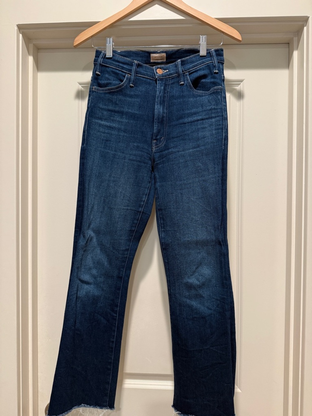 MOTHER Denim 26 The Hustler Ankle Fray Home Movies Jeans